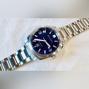 * SOLD * Automatic Spinnaker Hull Automatic Riviera Aegean Blue Watch